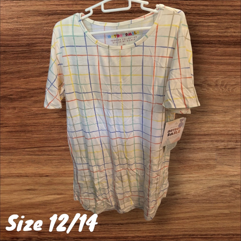 BNWT Dot Dot Smile